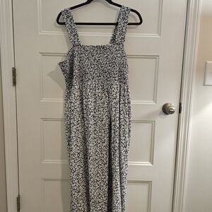 Old Navy Black and White Floral Midi Dress